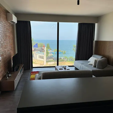 Mare Vista *